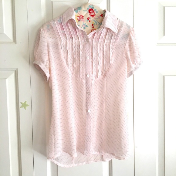 COPY - Short Sleeves Pink and White polka dot blouse - Picture 1 of 6